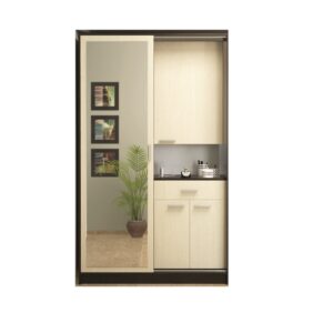 Передпокій Лола